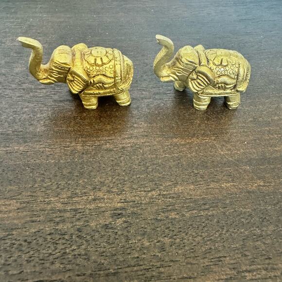Vintage Brass Elephants Two Handcrafted Lucky Pachyderms Trunk Up Alabama - Picture 3 of 10